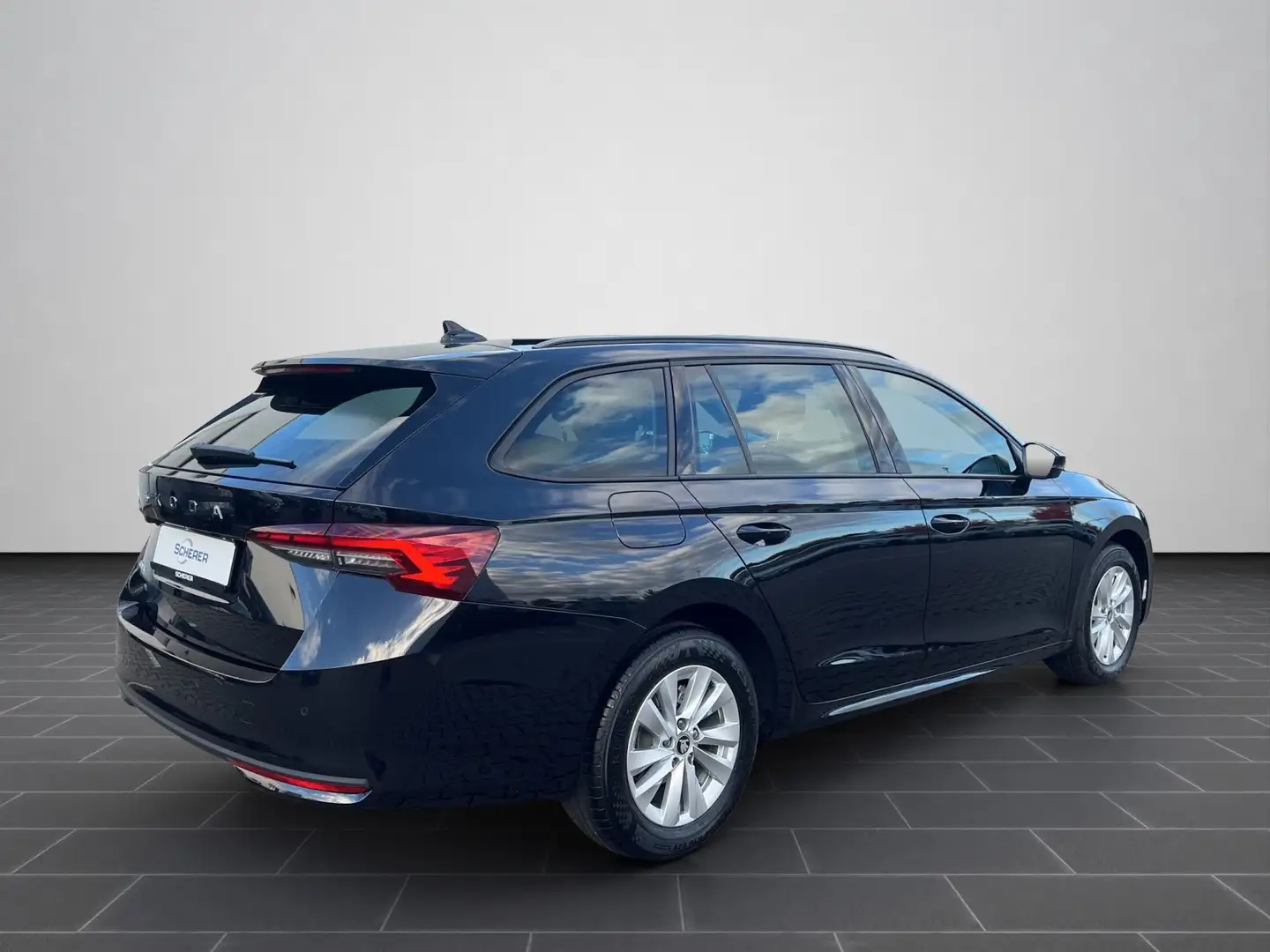 Skoda Octavia Combi 1,5 TSI DSG NAVI/LED/RFK/Sitzheizu Schwarz - 2