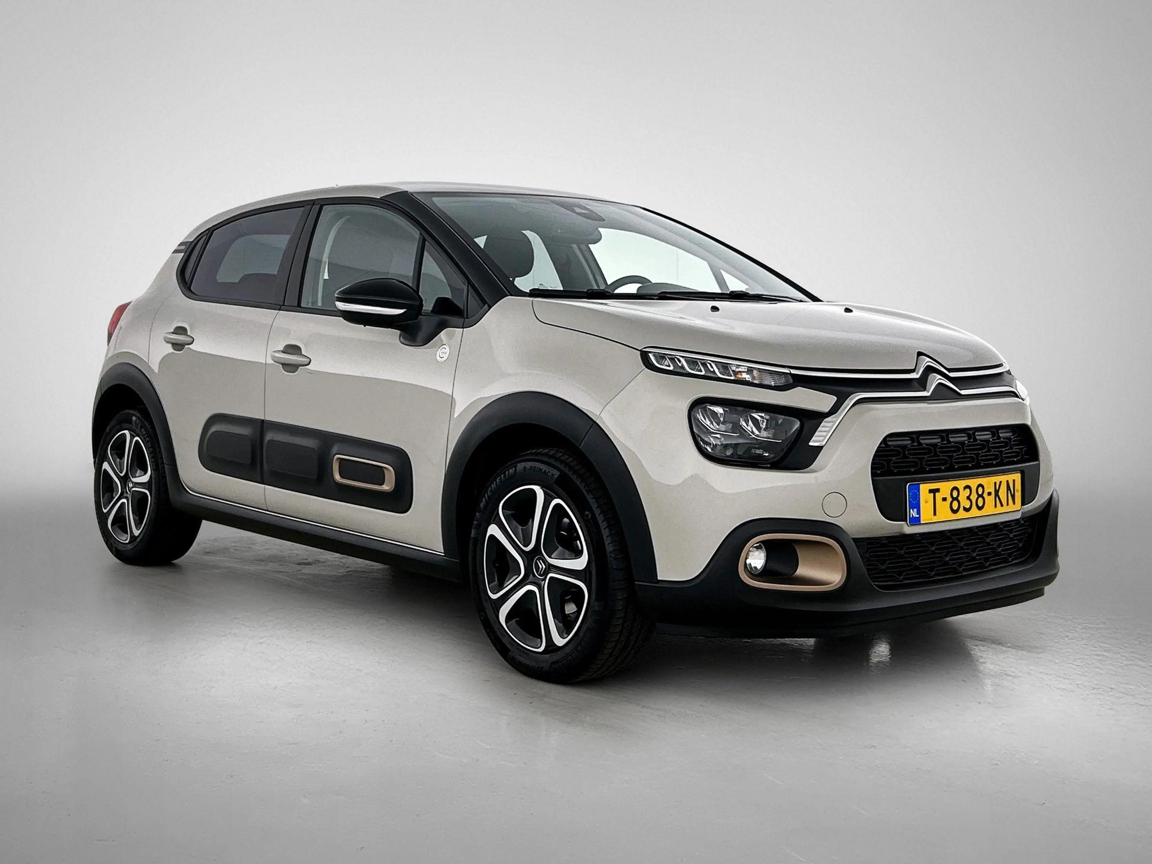 Citroen C3 C-Series 83 pk | Navigatie | Parkeersensoren Achte — photo 2