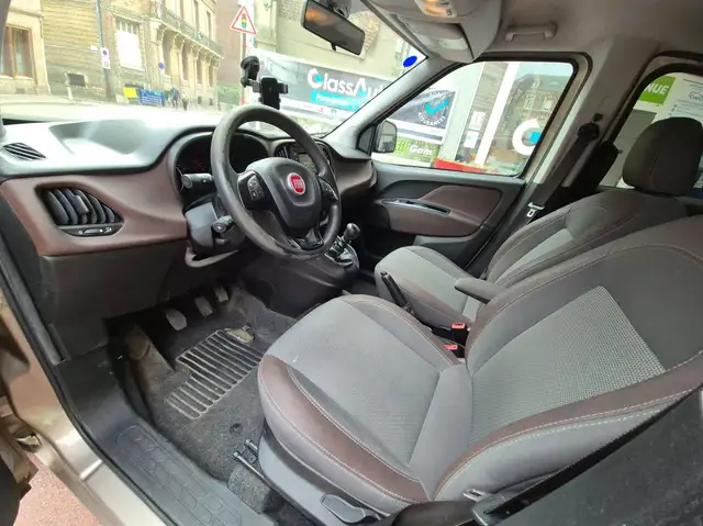 Fiat Doblo view 8