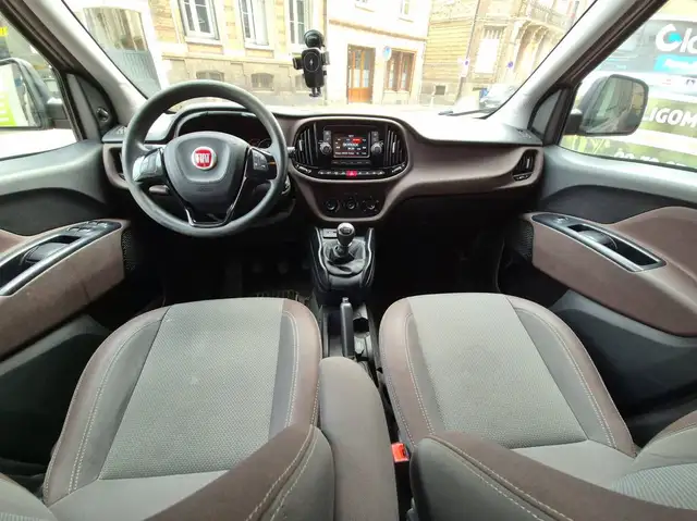Fiat Doblo view 11