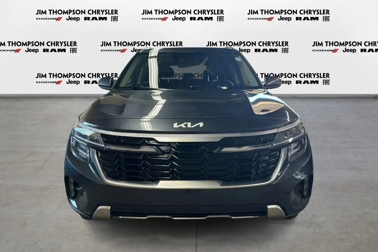 Kia Seltos photo Kia Seltos