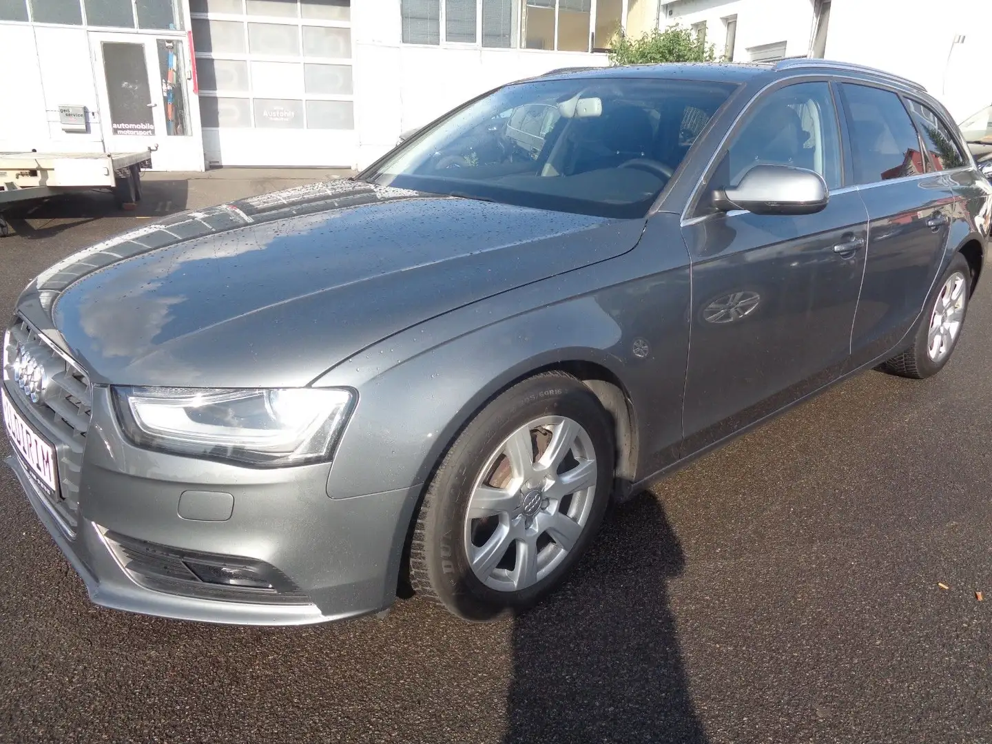 Audi A4 Avant Ambiente **2.HAND**XENON~NAVI~AUTOMATIK Grau - 1