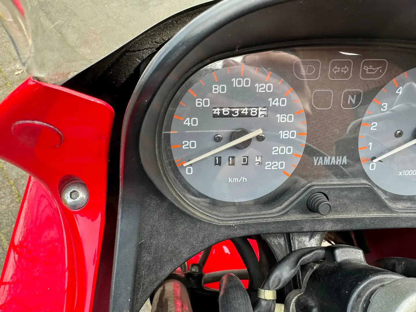 Yamaha XJ 600 Diversion Rojo - 2