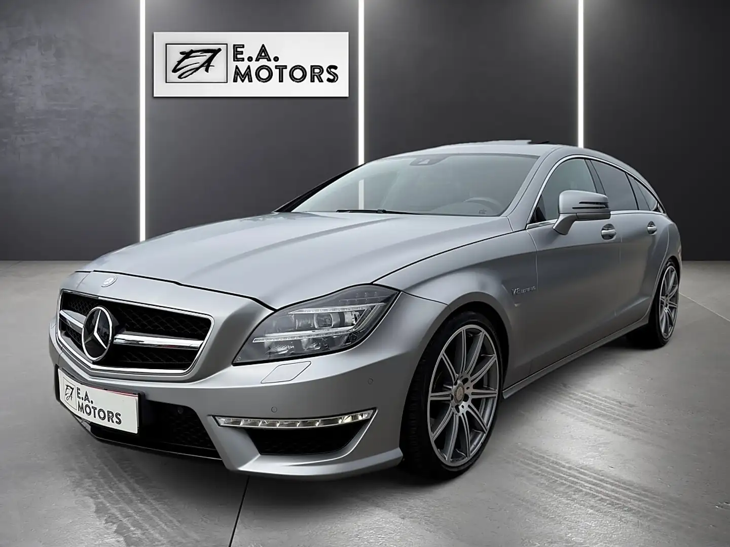 Mercedes-Benz CLS 63 AMG S Shooting Brake 4MATIC Aut. Grau - 1