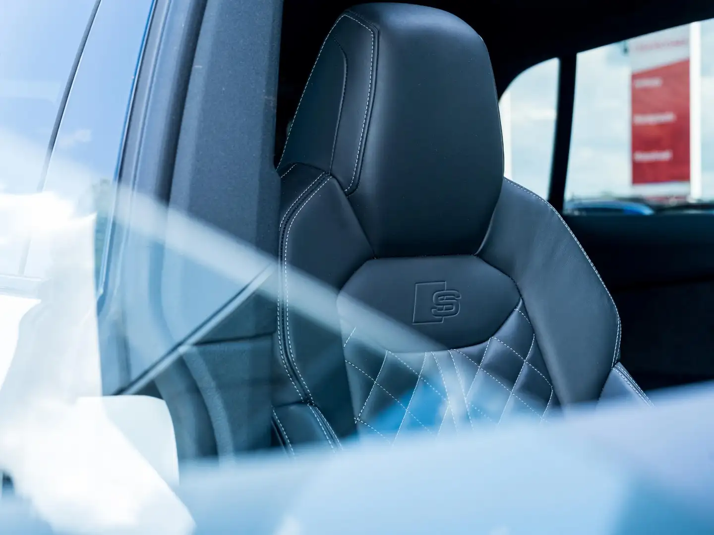 Audi Q8 60 TFSI e quattro Competition | S-Line | Bang & Ol Blanc - 2