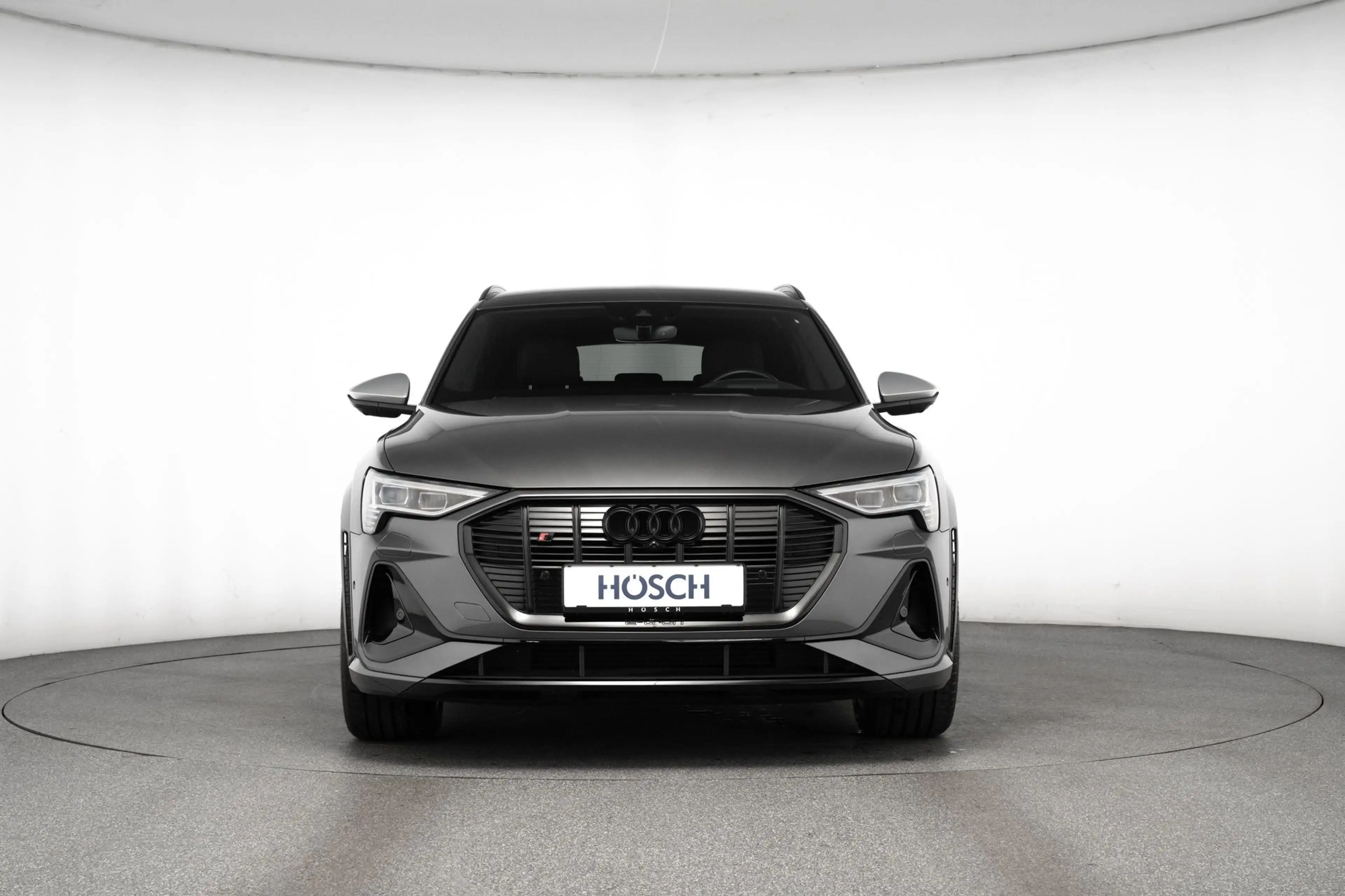 Audi e-tron S Modell 503 PS BLACK MATRIX B&O -61% — photo 2