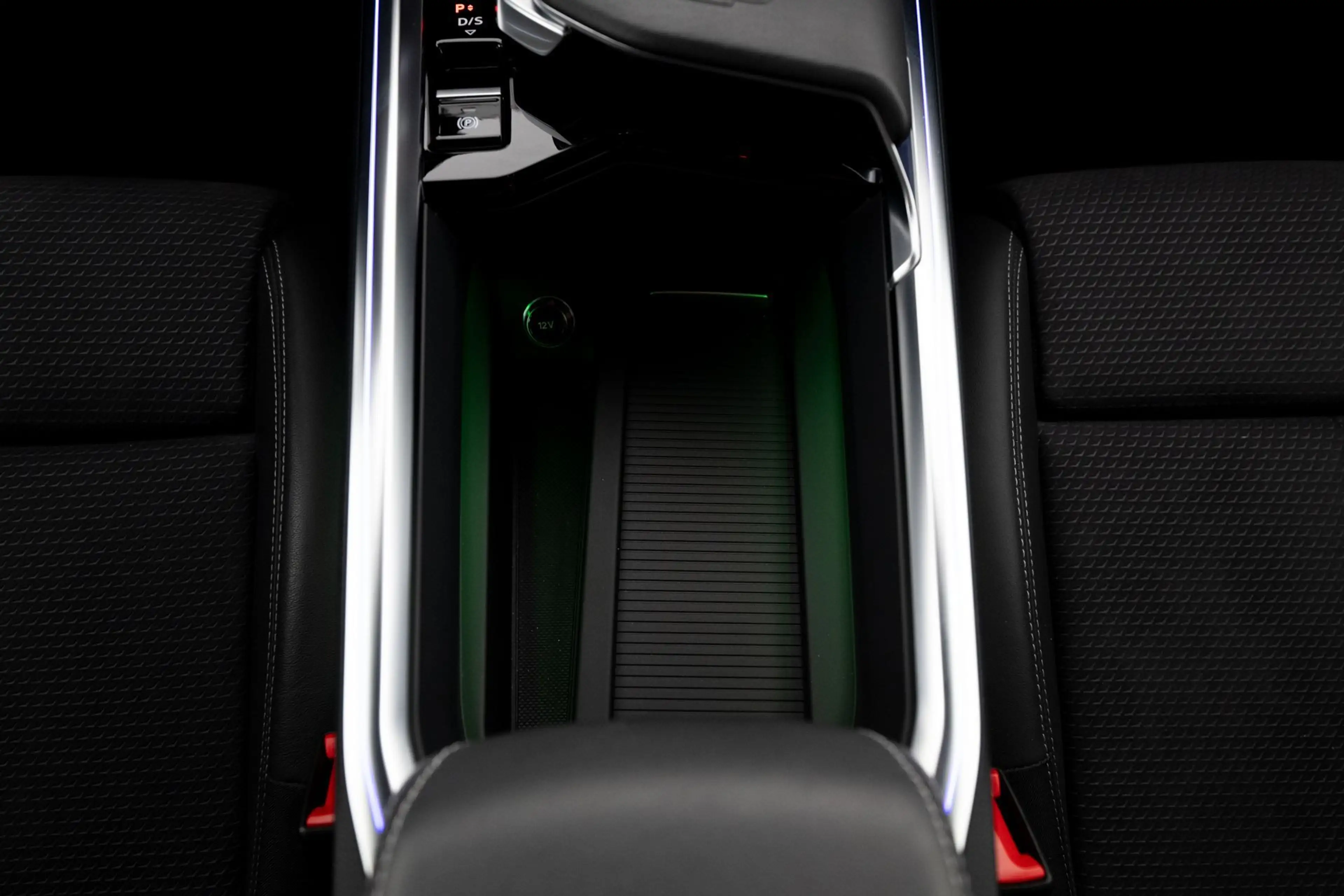 Audi e-tron S Modell 503 PS BLACK MATRIX B&O -61% — photo 10