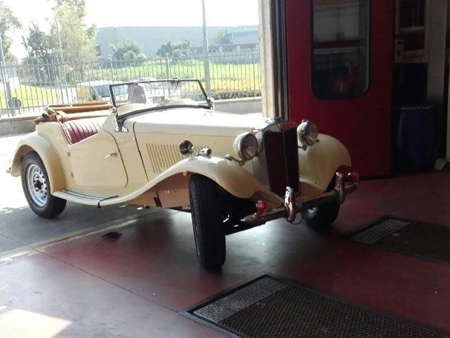 MG TD Beige - 1