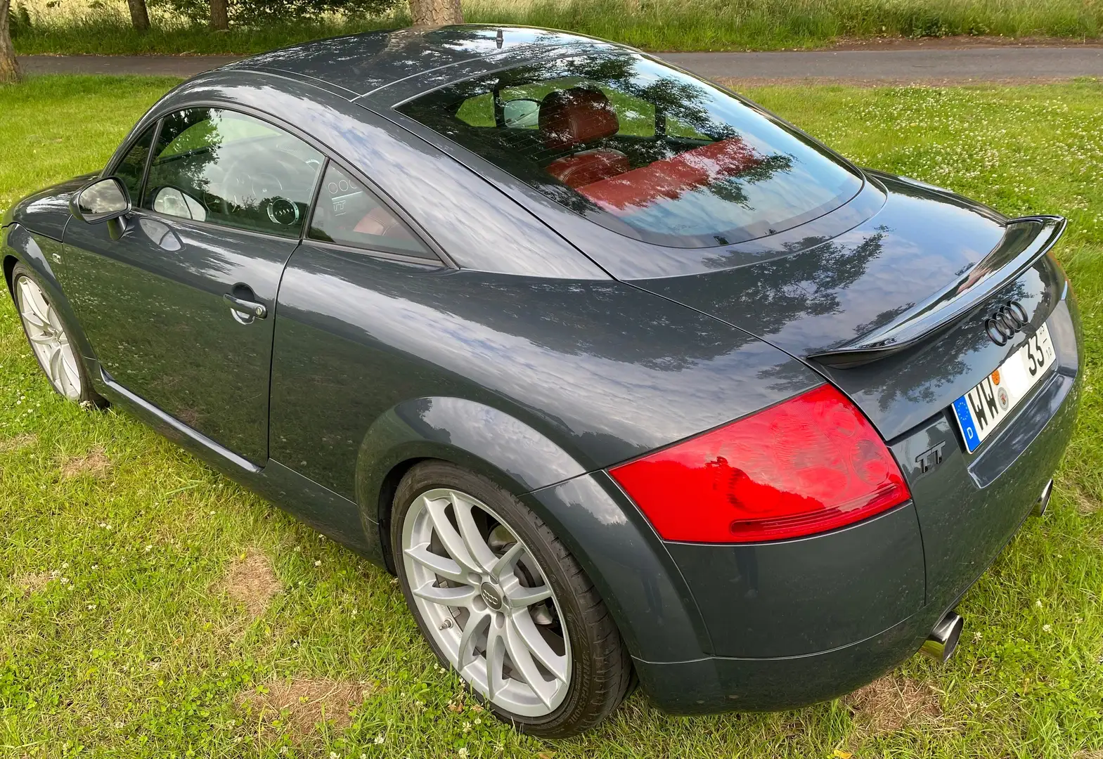 Audi TT TT Coupe 1.8 T Grau - 2