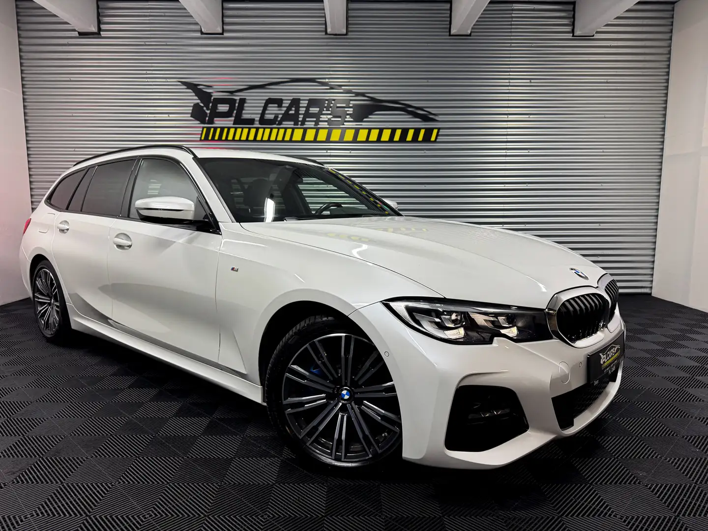 BMW 318 318 dA | PACK M | XENON | LED | GPS | GARANTIE - 1