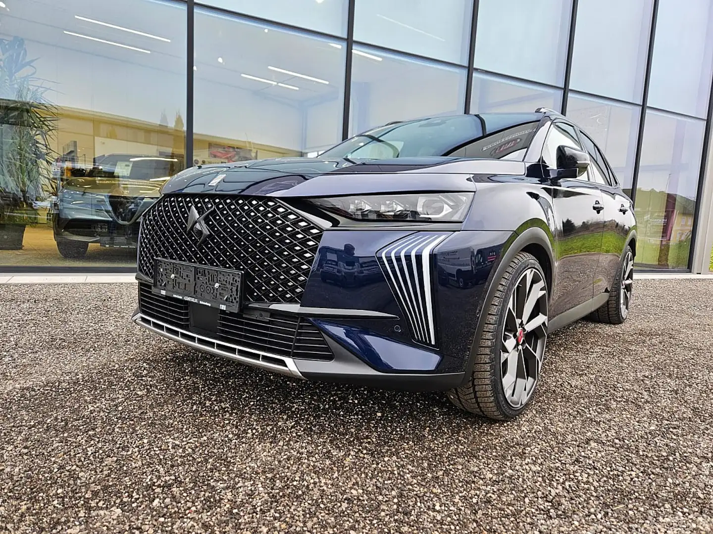DS Automobiles DS 7 Crossback DS7 E-Tense 4x4 360 Performance Line + Aut. Blau - 1
