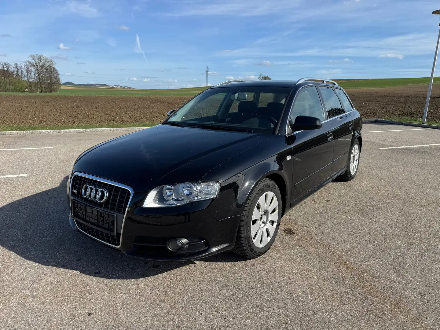 Audi A4 A4 Avant 2,0 TDI quattro  Le Mans Edition/1.Besitz Schwarz - 1