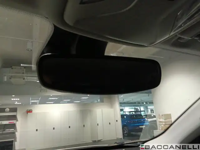 Jeep Compass view 22