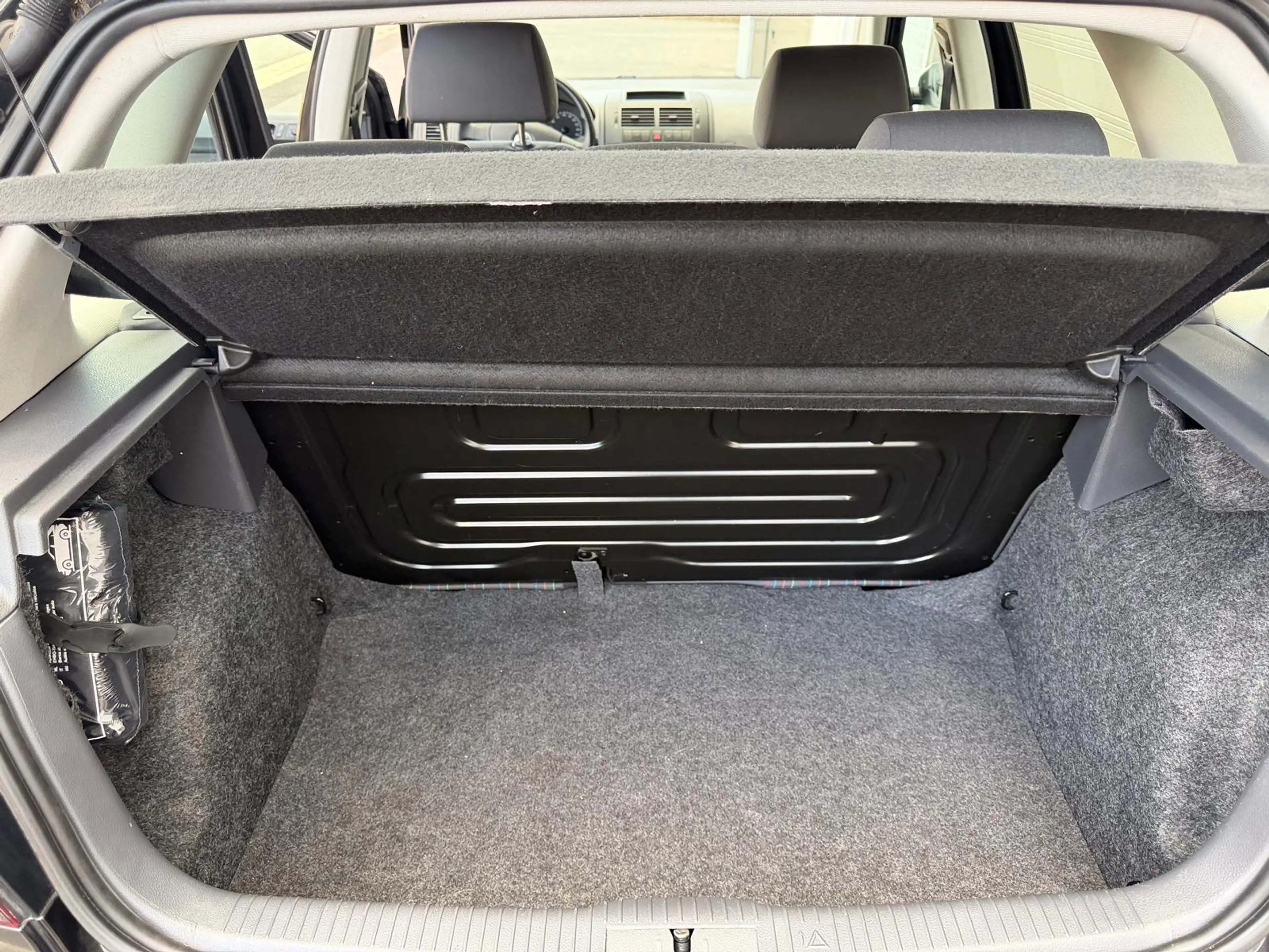 Volkswagen Polo Polo 1.2i GARANTIE/AIRCO/ELEK RAMEN/ZEER VERZORGD — photo 12