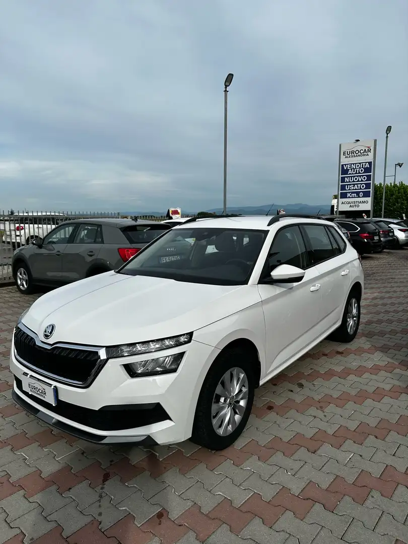 Skoda Kamiq 1.0 tsi Ambition 110cv dsg Blanc - 1