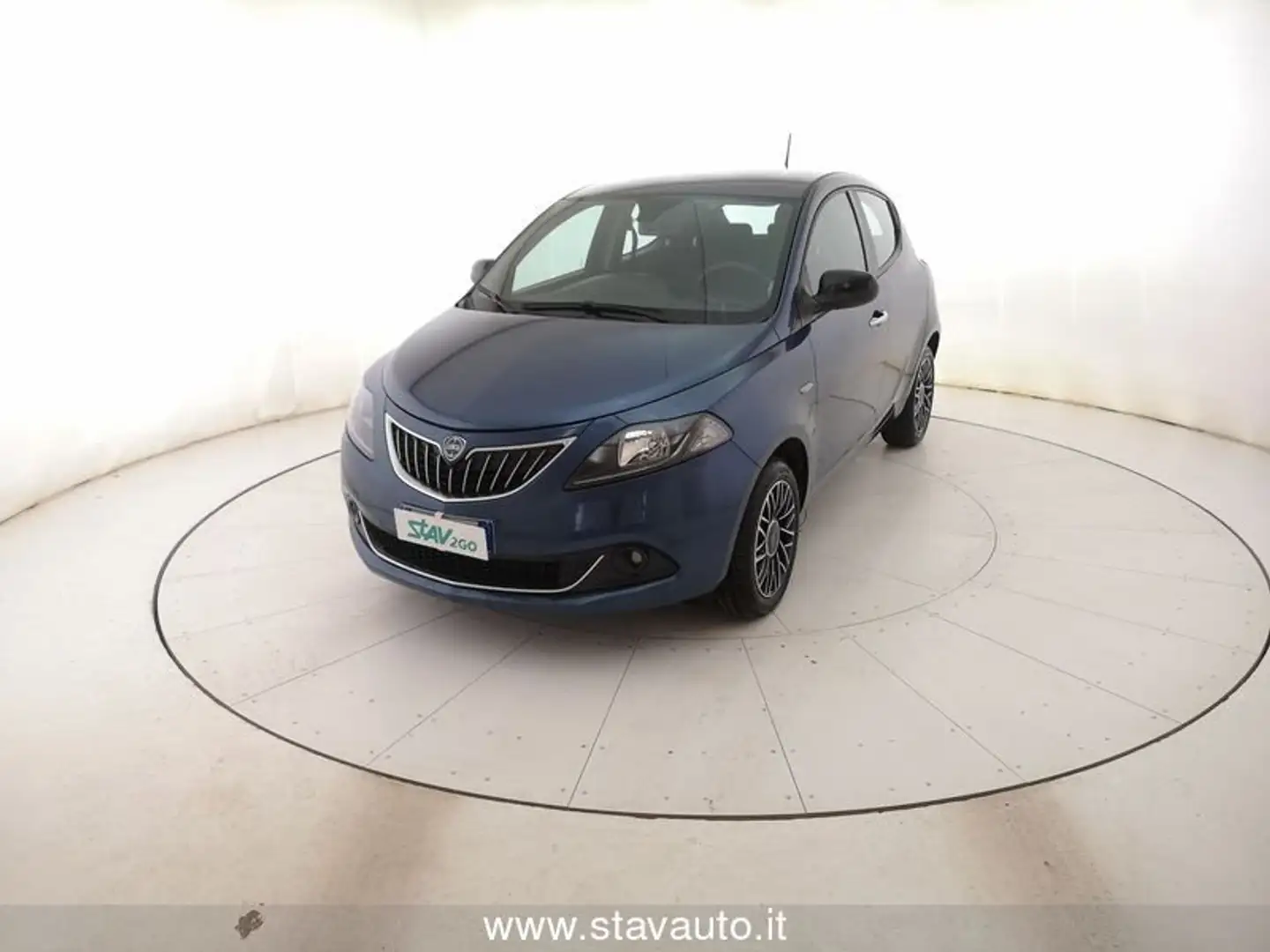 Lancia Ypsilon 1.0 FireFly 5 porte S&S Hybrid Platino Blu/Azzurro - 1