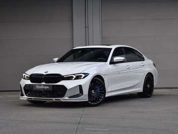 Saloon / Mineralweiss Metallic / 1st owner