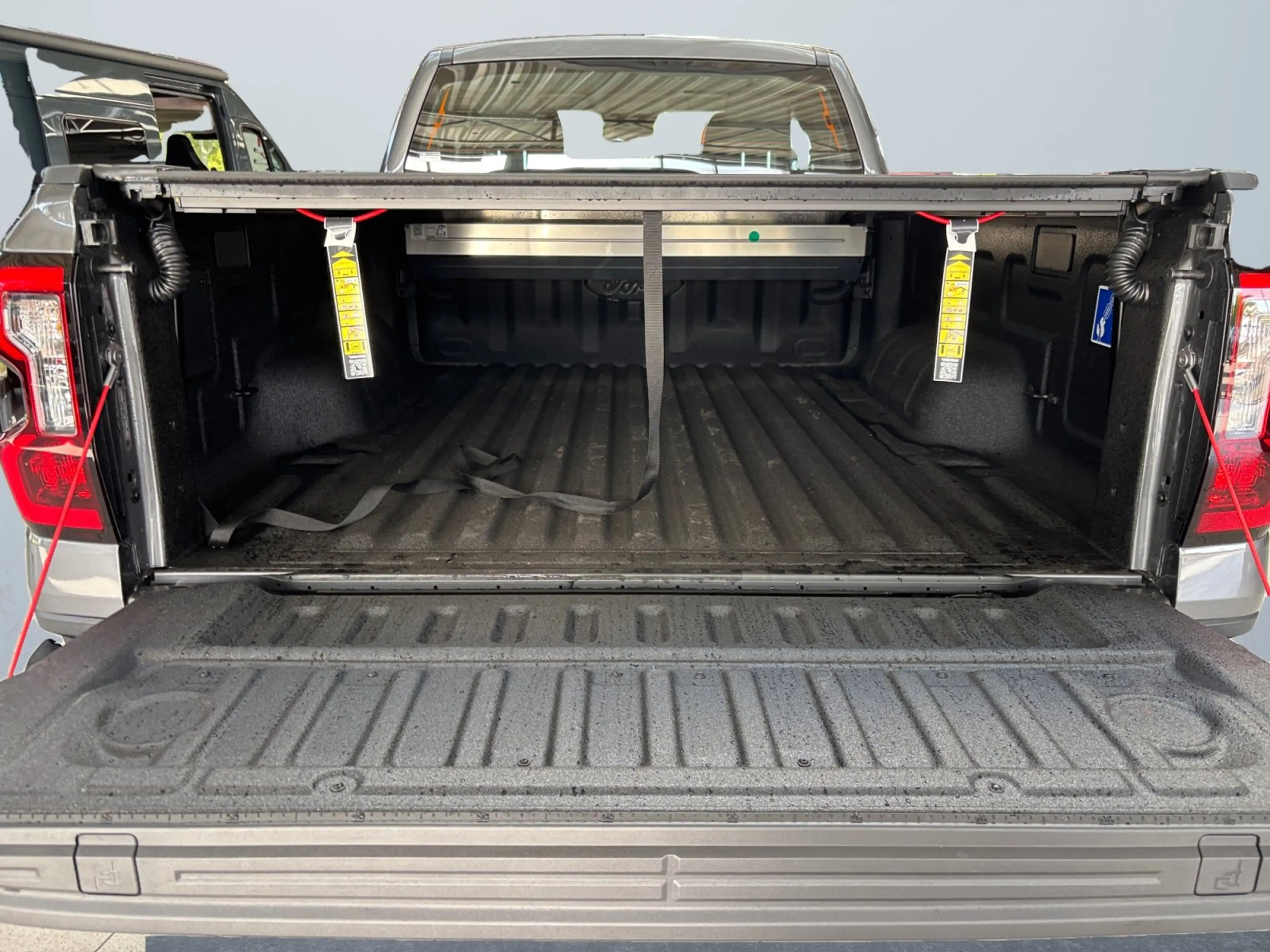 Ford Ranger XLT Extrakabine 3.0 V6 Ecoblue TWA+AHK — photo 14