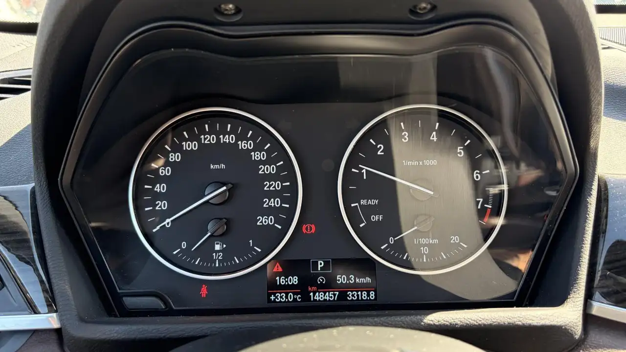 BMW X1 photo BMW X1
