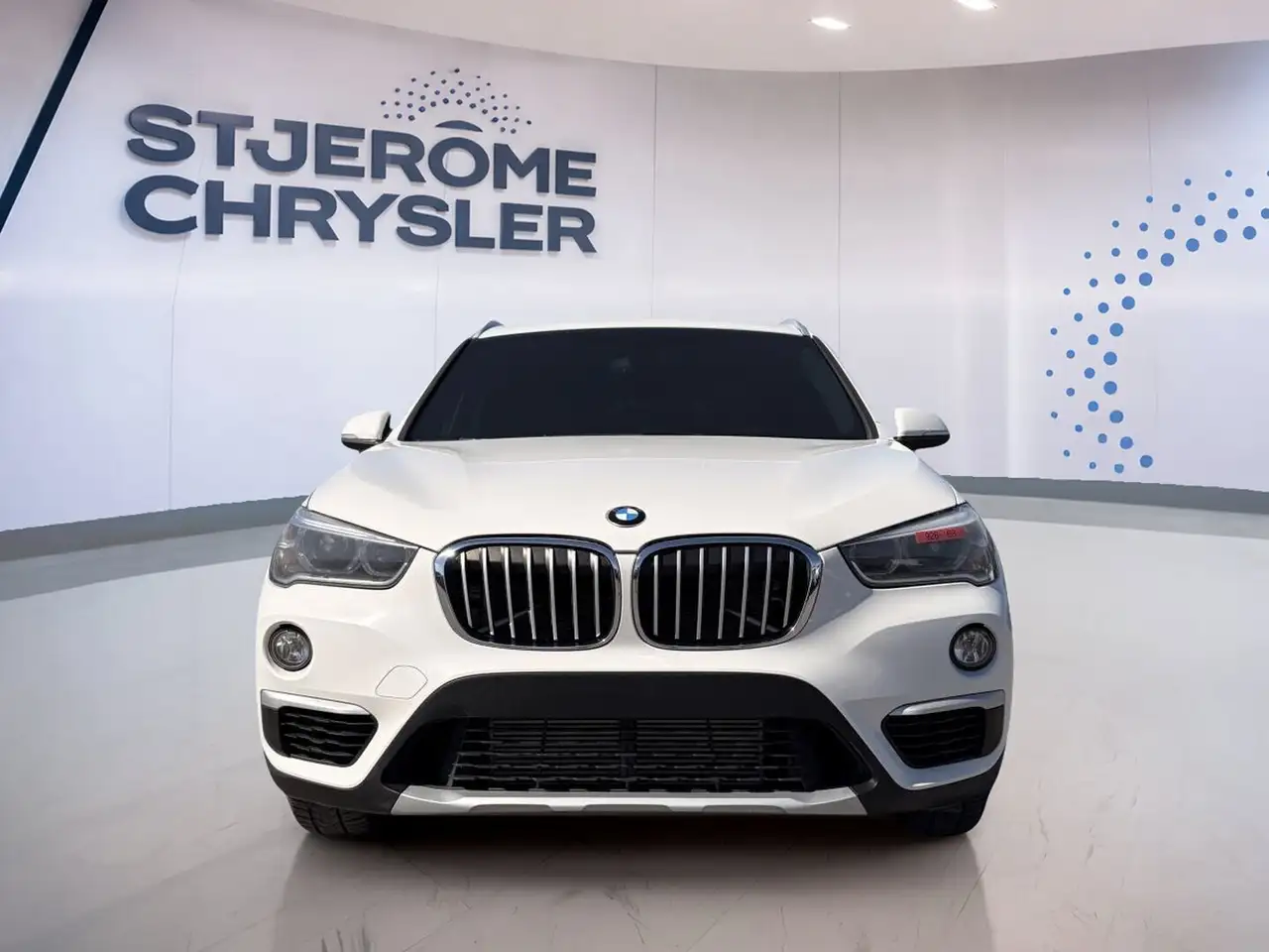 BMW X1 photo BMW X1