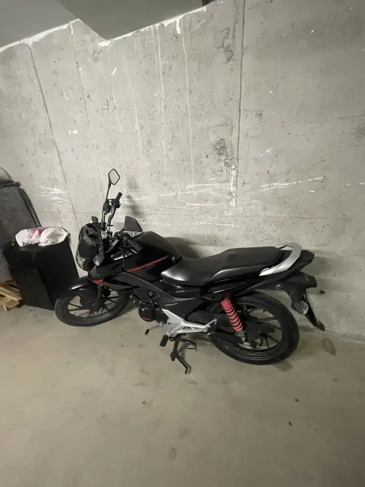 Honda CB 125