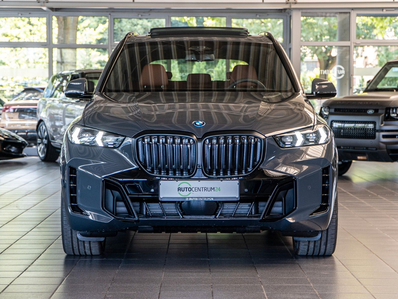BMW X5 50e M Pano AHK Luft Carbon Inno UPE: 131.290 € — photo 3