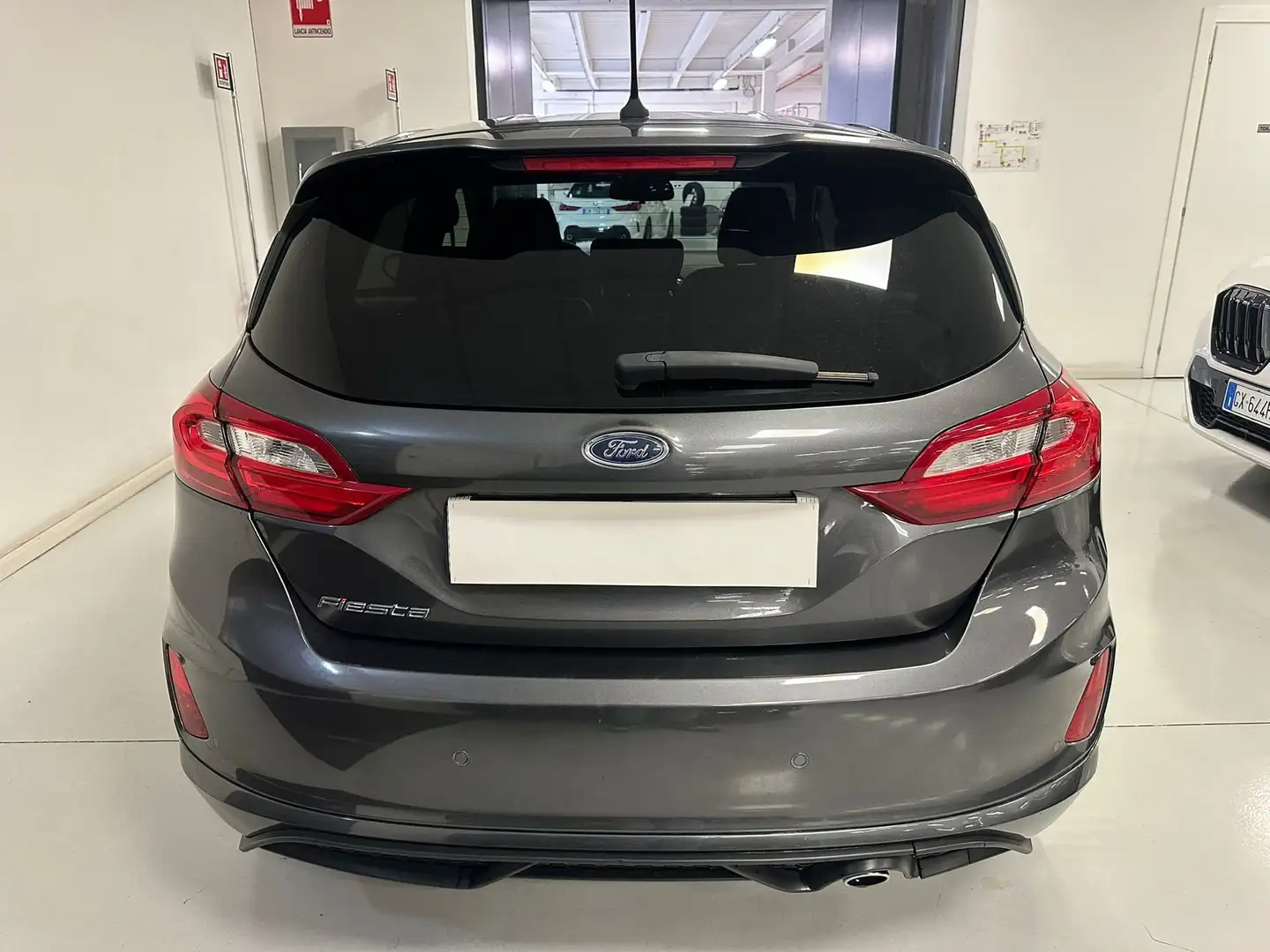 Ford Fiesta 5p 1.5 tdci ST-Line 85cv Grau - 2