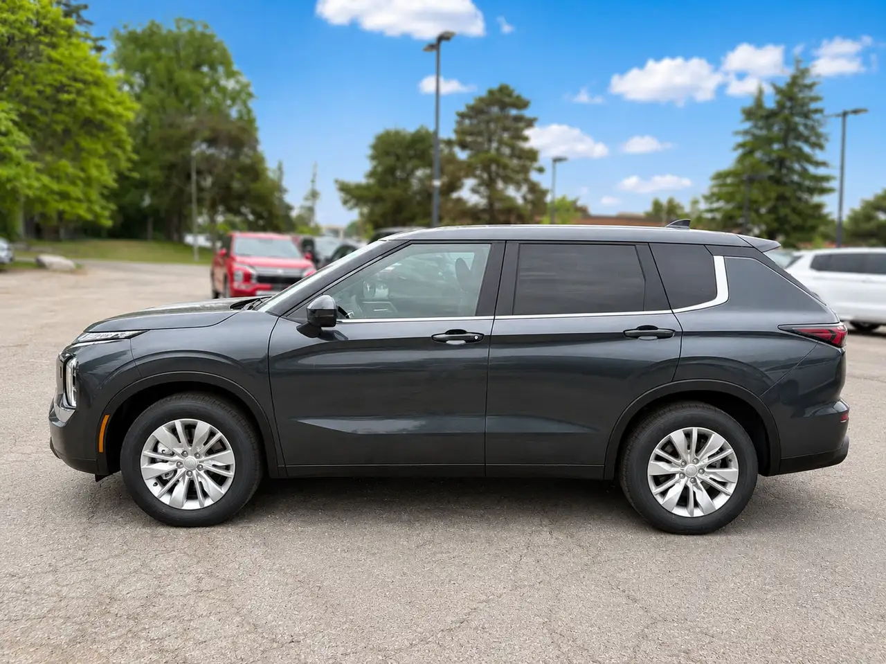 Mitsubishi Outlander снимка Mitsubishi Outlander