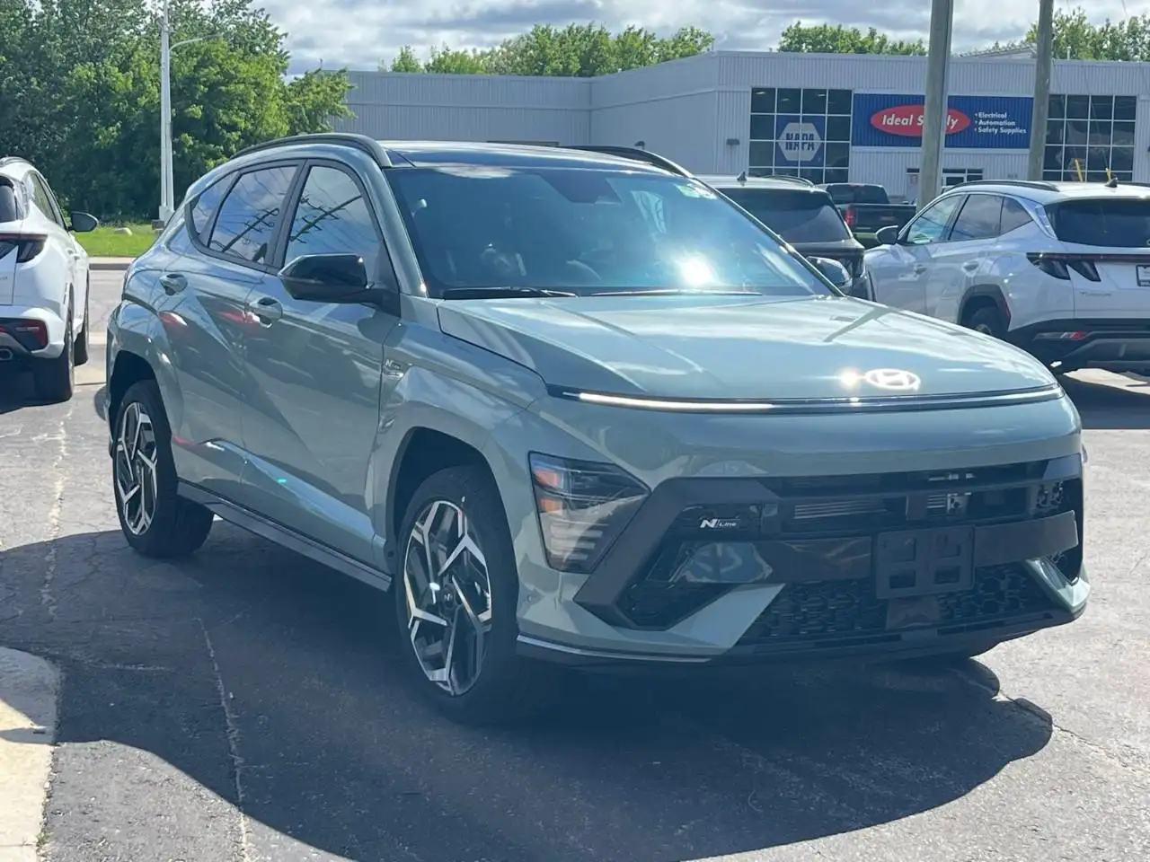 Hyundai KONA photo Hyundai KONA