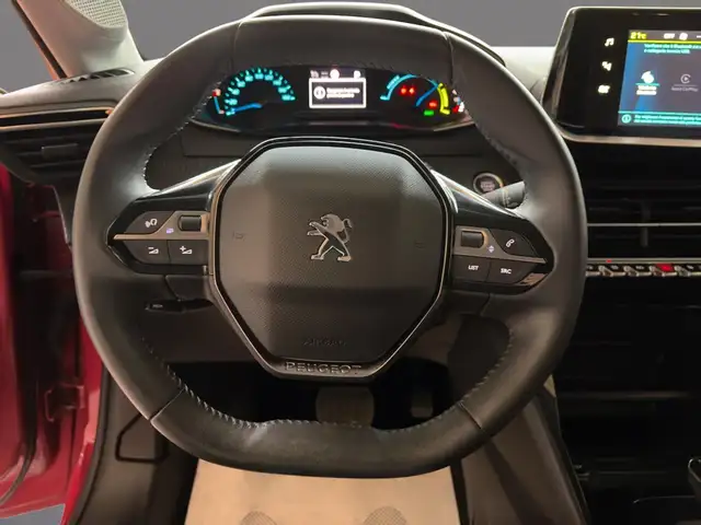 Peugeot E-208 view 11
