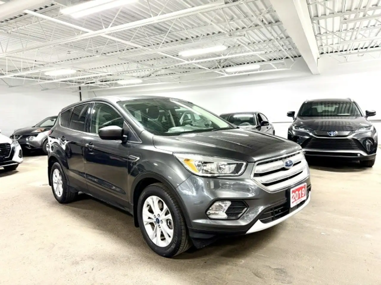 Ford Escape снимка Ford Escape