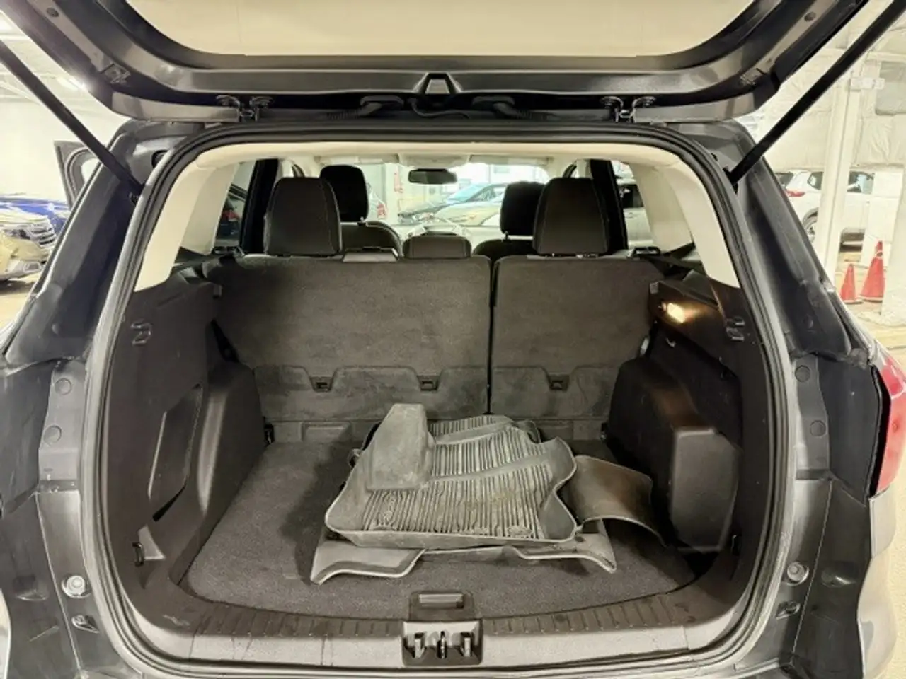 Ford Escape снимка Ford Escape
