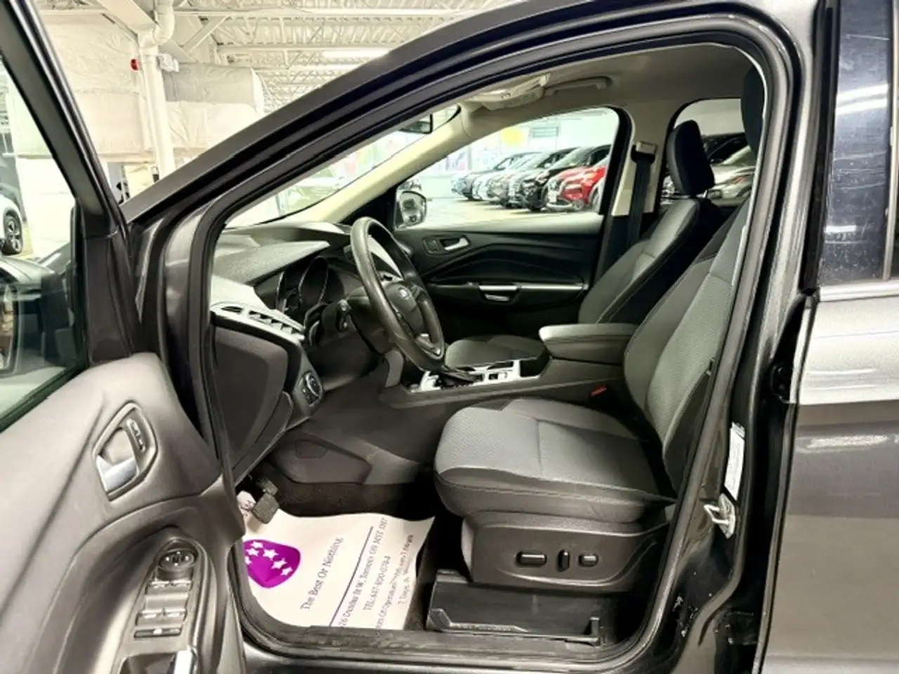 Ford Escape снимка Ford Escape