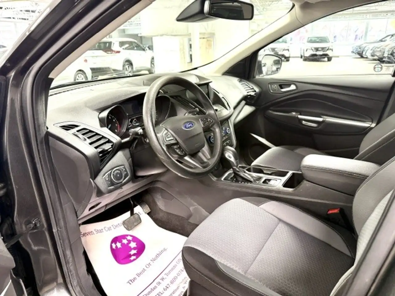 Ford Escape снимка Ford Escape