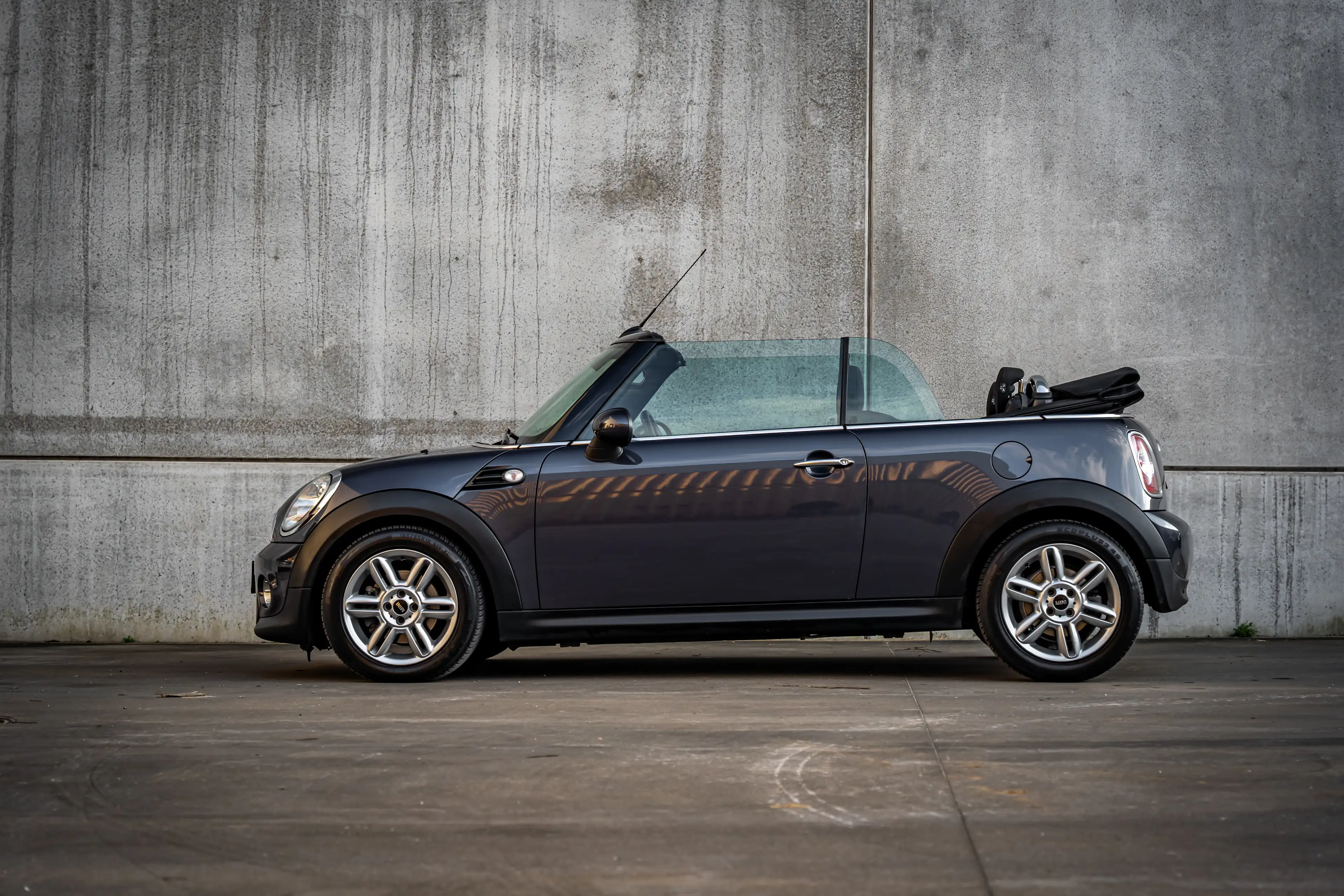 MINI One Cabrio Mini Cabriolet 1.6i One — photo 3