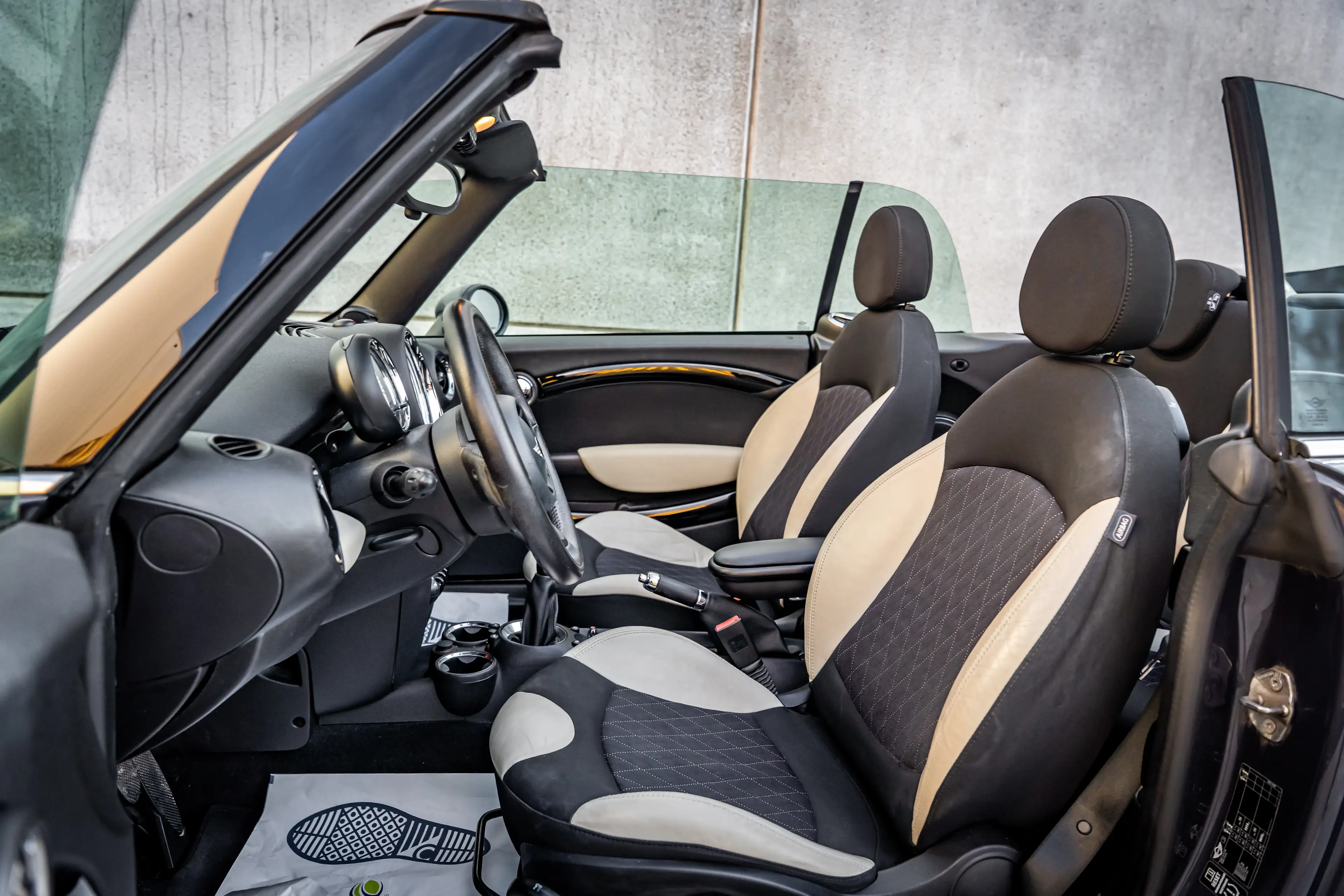 MINI One Cabrio Mini Cabriolet 1.6i One — photo 7