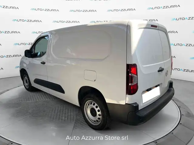 Opel Combo view 3