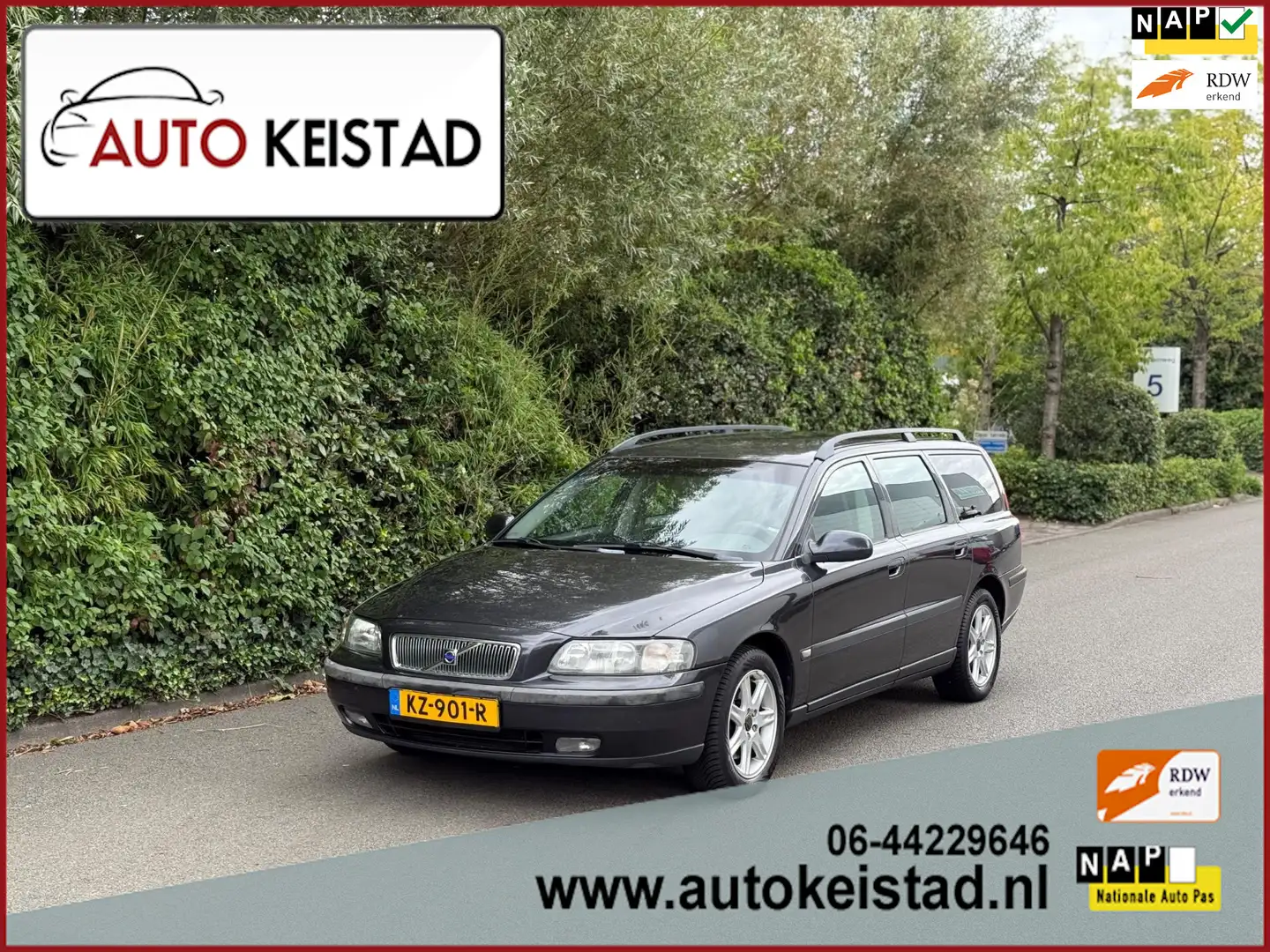 Volvo V70 2.0 Turbo Automaat LEDER/NAVIGATIE/CRUISE! YOUNGTI Zwart - 1
