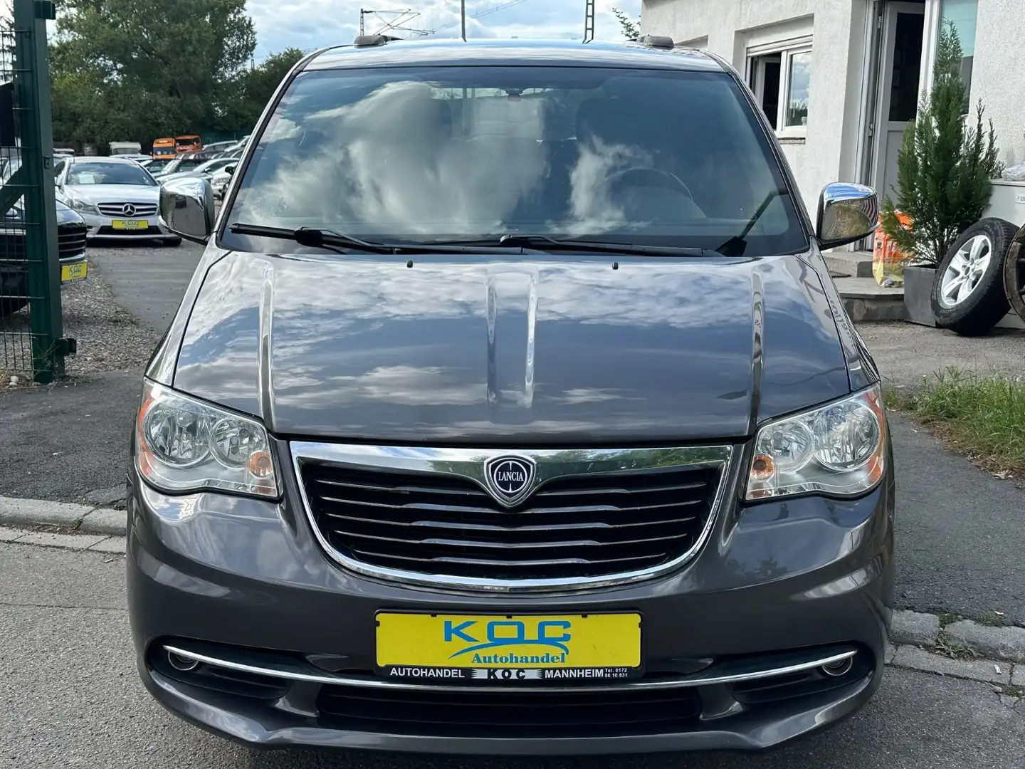 Lancia Voyager Silver / 1. Hand Argent - 2