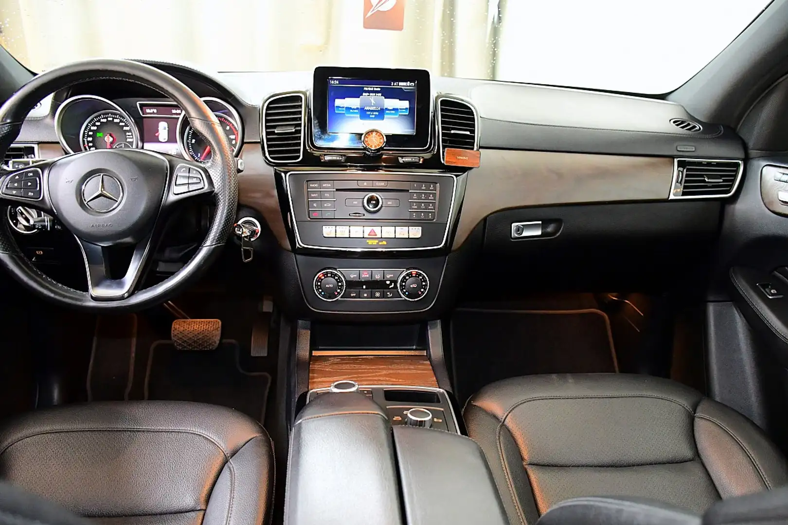 Mercedes-Benz GLE 350 Coupe d 4Matic Aut. Schwarz - 2