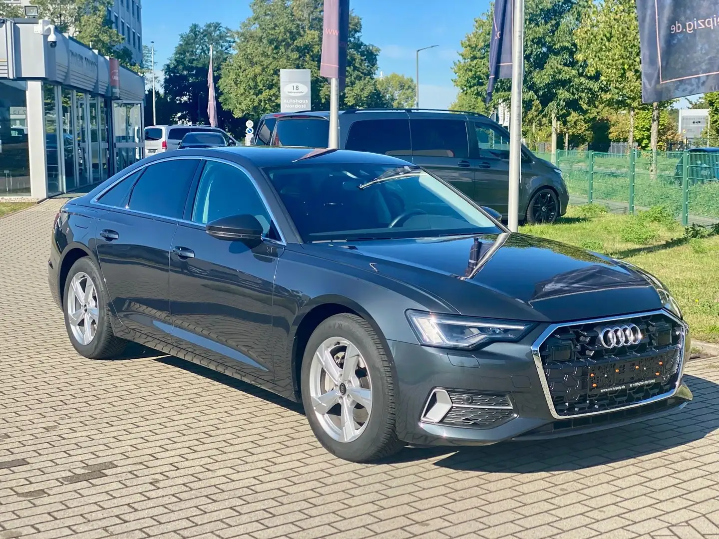 Audi A6 Lim. 45 TFSI advanced ACC LED Navi Virtual Grau - 2