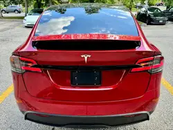 Tesla Model X снимка Tesla Model X