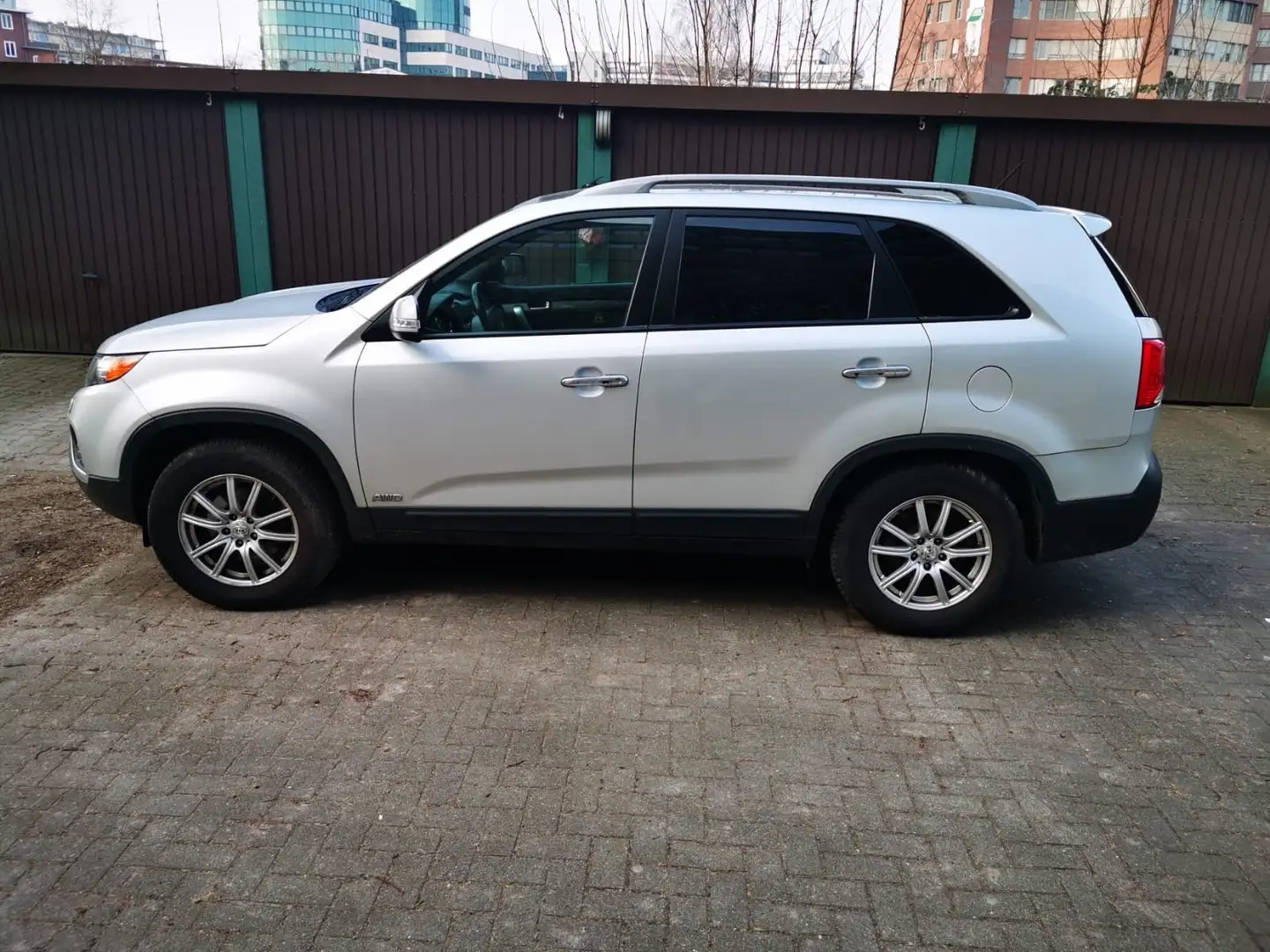 Kia Sorento Sorento 2.2 CRDi 4WD Aut. Vision, AHK,Panoramadach Silber - 1