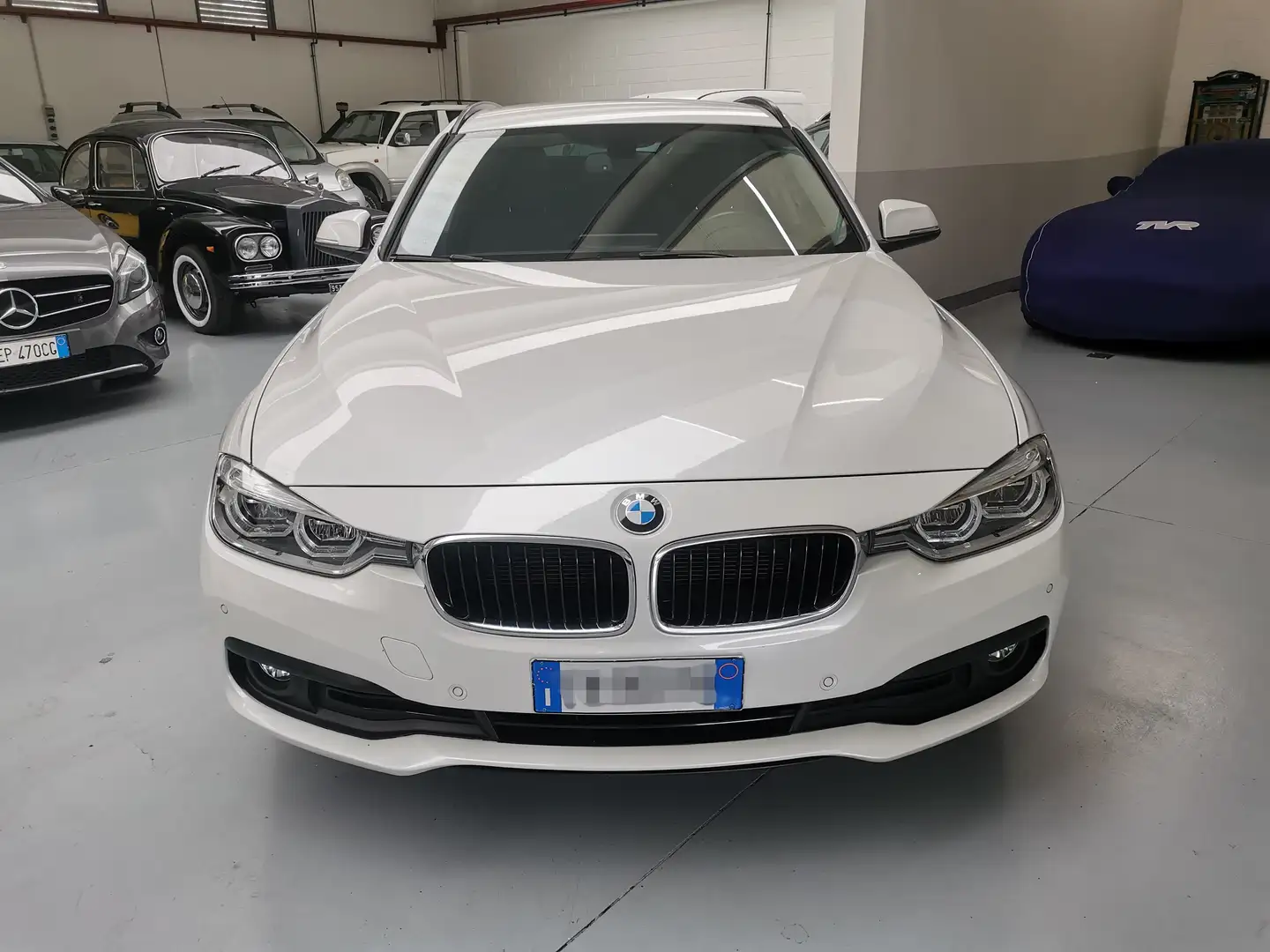 BMW 316 316d Touring Business Advantage Blanc - 2