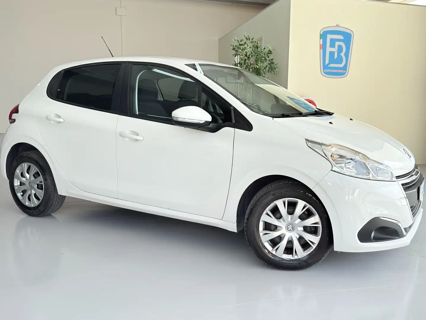 Peugeot 208 208 5p 1.5 bluehdi Active s Bianco - 2