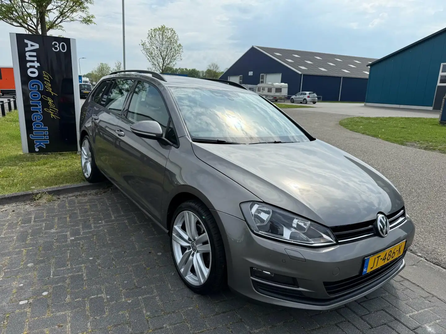 Volkswagen Golf Variant 1.6 TDI Highline 18 inch,Clima,Trekhaak Grijs - 2