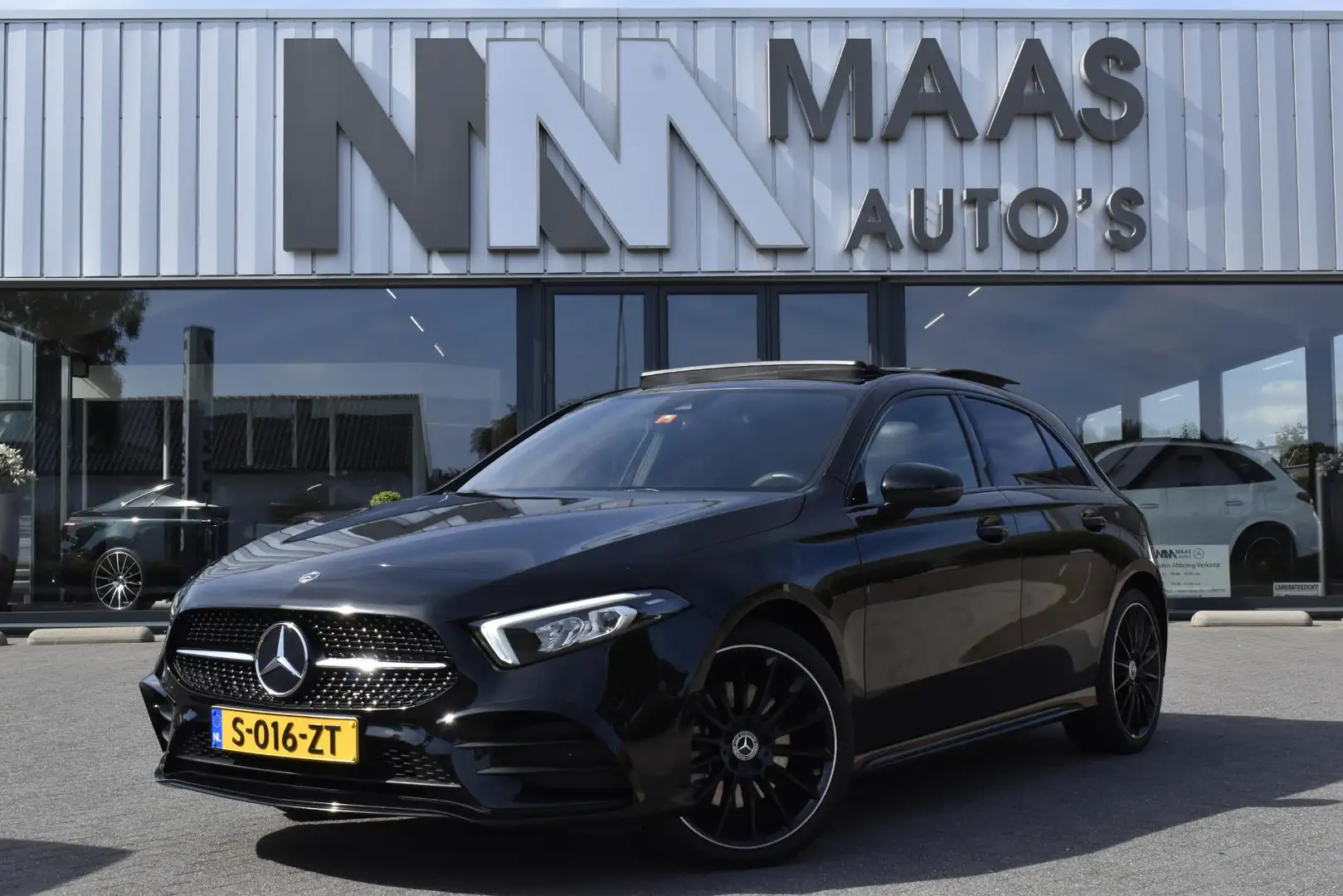 Mercedes-Benz A 250 e AMG Line Mercedes-benz A 250 e Nero - 1