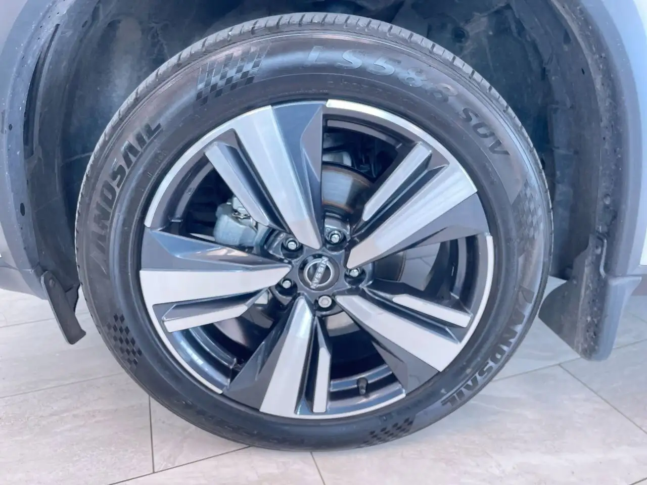 Nissan Rogue fotografie Nissan Rogue