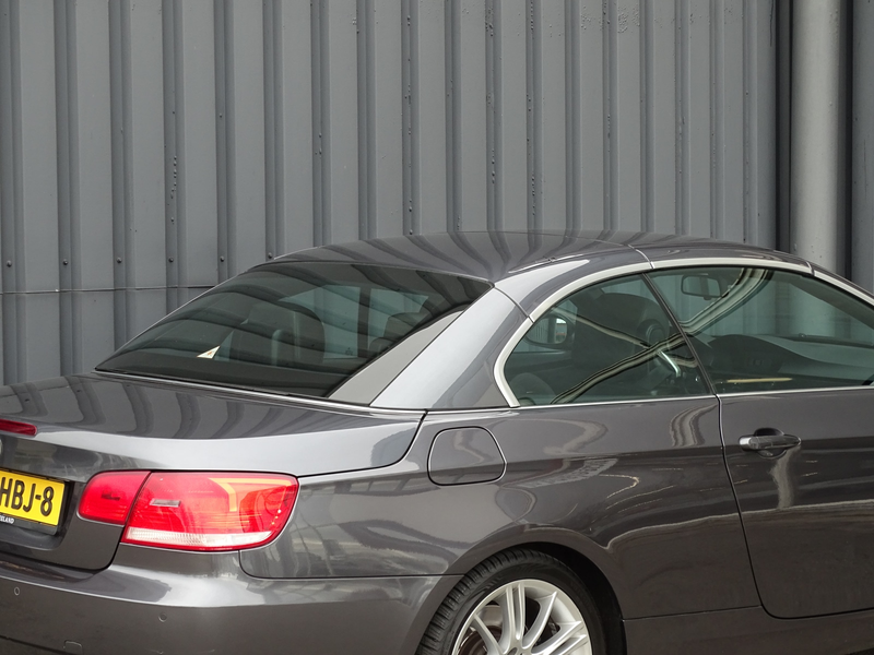 BMW 335 3-serie Cabrio 335i High Executive 306PK | Adapt C — photo 40