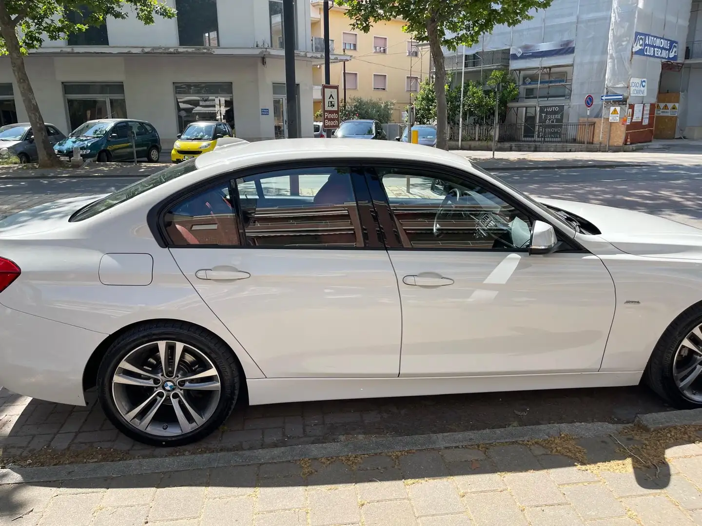BMW 320 Serie 3 F30 2015 Berlina 320d White - 1
